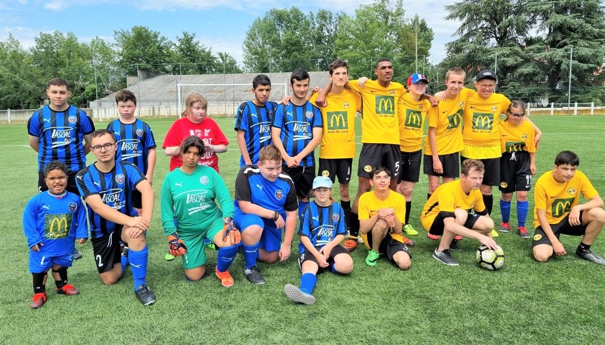 RENCONTRE AMICALE SPORT ADAPTE  DU SPORTING CLUB GRAND-CROIX LORETTE